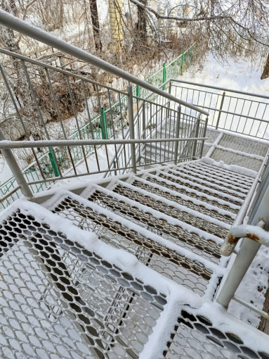 Замена пожарной эвакуационной лестницы! Замена пожарной эвакуационной лестницы!.
